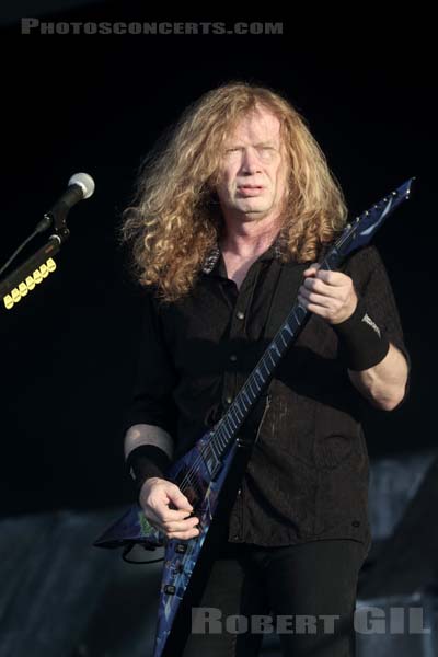 MEGADETH - 2016-06-12 - PARIS - Hippodrome de Longchamp - Stage 2 - David Scott Mustaine